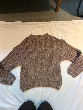 Universal Threads Women’s Sweater